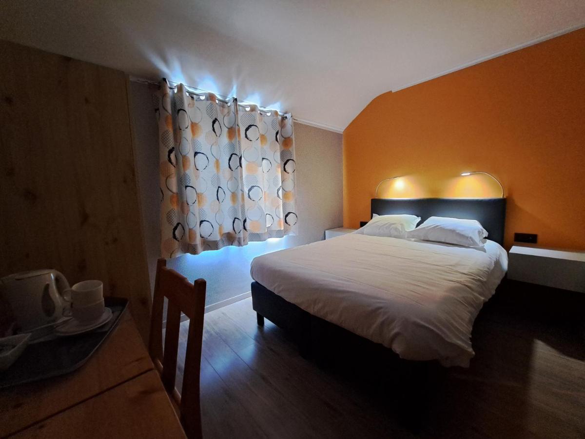 Chanteloup, Maison D'Hotes - Halleux Halleux  Eksteriør bilde